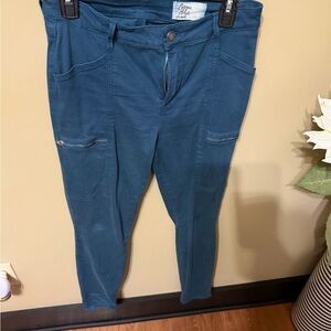 Chic Teal Skinny Pants